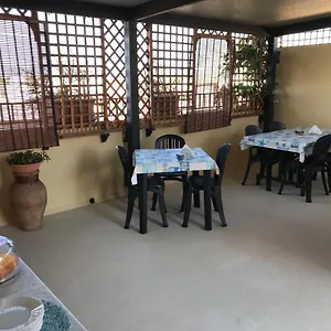 Tranne La Luna Bed & Breakfast